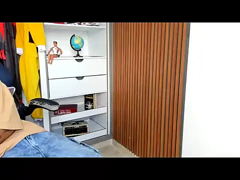 yandi_hot – Kamerová šou