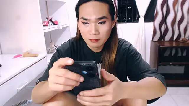 Онлайн чат XXX Ella_cummers