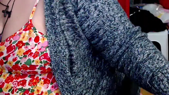 Chat +18 de mayasmith ao vivo