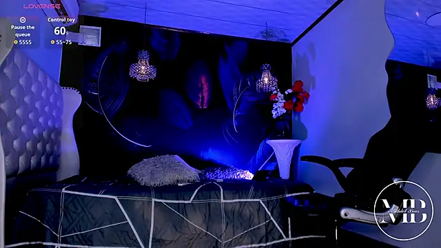 MichaelBear_ Chat XXX live