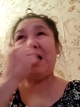 Zulfiya_Bruce: онлайн-секс-чат