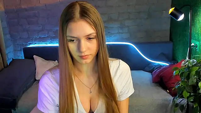 Cheryl_Backer – Naživo XXX chat