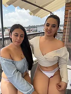 Chat XXX en directo de Antonella_Julieta