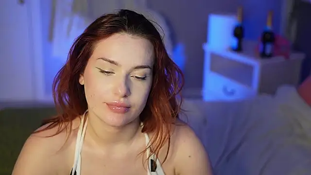 Show modela LisaElfy na web-kameri