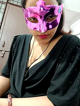 XXX chat uživo modela Shivani_hotty