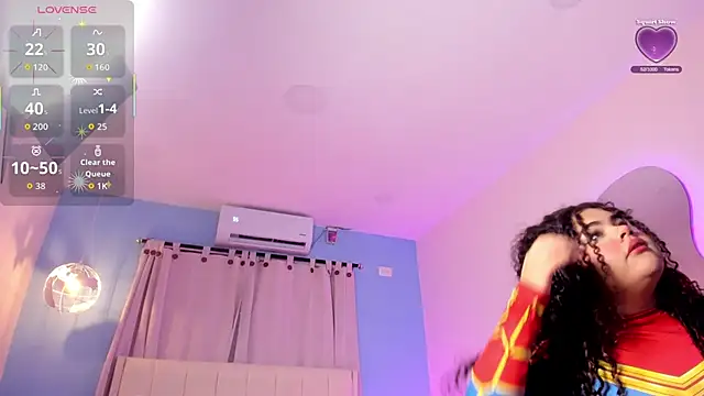 LOU_22_'s Live XXX Chat