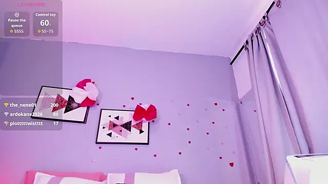 PauleteW10 Webcam show