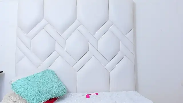 Analia18_ – Live XXX-chat