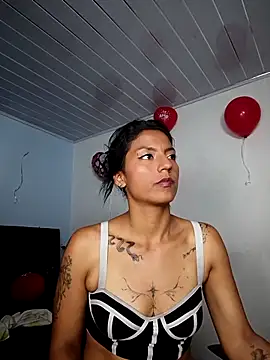 SamathaMayのライブXXXチャット