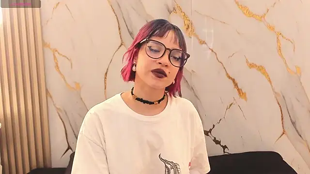 LaxiZoen Live XXX chat