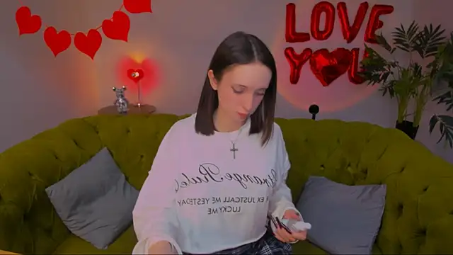 foreversleepyhead Adlı Modelin Canlı XXX Sohbeti