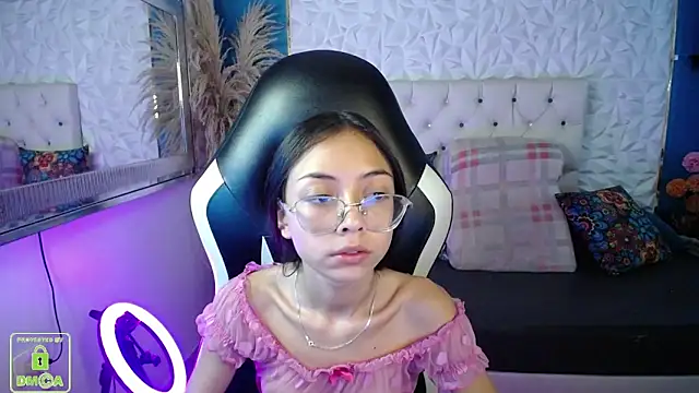 Chat +18 de NathaliaSweet_11 ao vivo