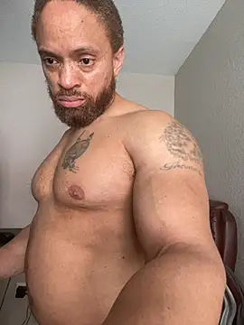 Fathero1time Live XXX-Chat