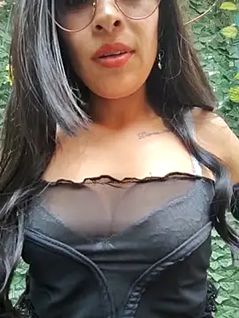 Astrid-- webcam show