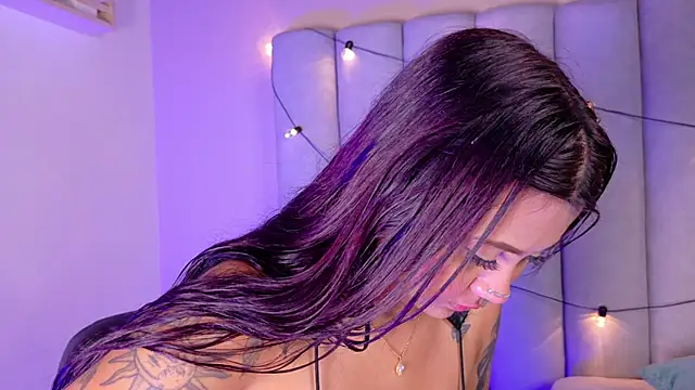 alaia-rogers Live XXX-chat