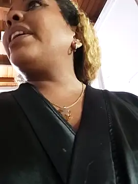 ELLA_KELLY live XXX chat