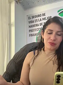 Chat XXX en directo de Alysson--