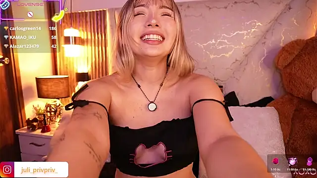 Chatroom XXX en direct de Julieta_priv