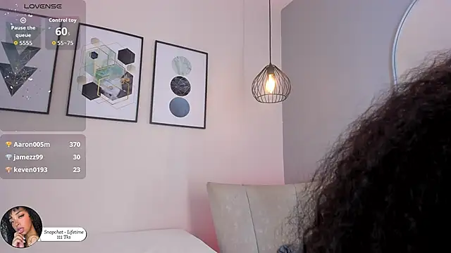Tina_curly Chat XXX live