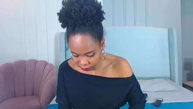 ChantalGarner Show Webcam