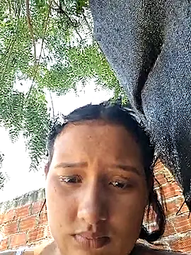 Živý XXX chat young_dairy01