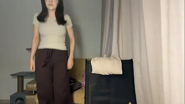 Chat +18 de JanelleCourville ao vivo