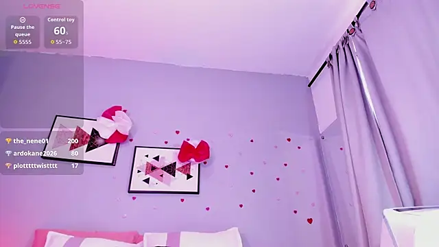 PauleteW10 Chat XXX live