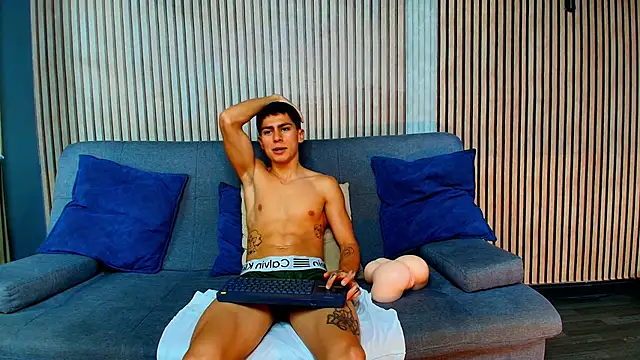 Aron_pulse Live XXX-Chat