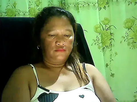 hott_scarlett Pertunjukan Webcam