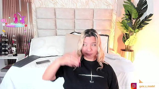 Вебкам-шоу Gaia_Stone