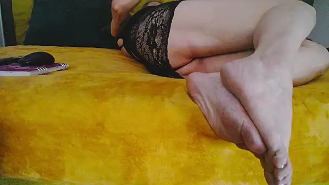 LADY-IN-BLACKn Webbikameraesitys