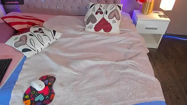 NathalyStars – Naživo XXX chat