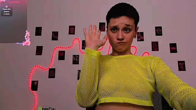 emi_fade Chat XXX in diretta