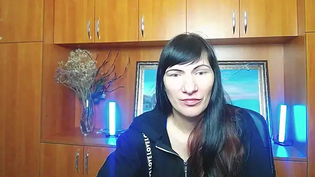 Rosalinda_ro's Live XXX Chat