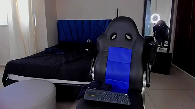 Show de webcam de adam_smiith1