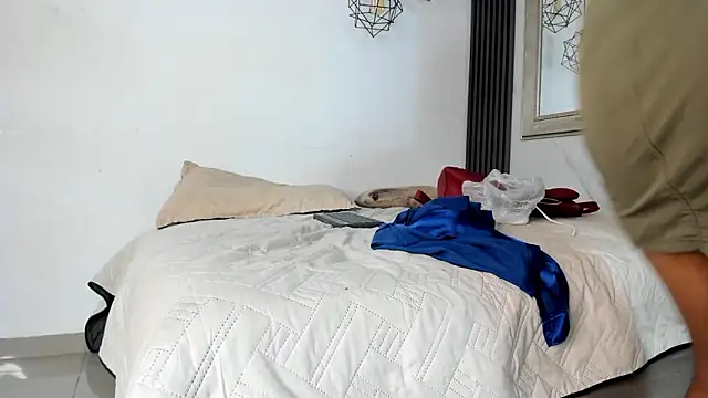 Živý XXX chat miranda_villa