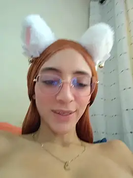 Živý XXX chat Dani-peggin