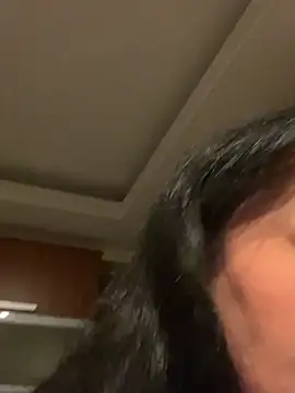 HeyBABYGIRL élő XXX-chatje