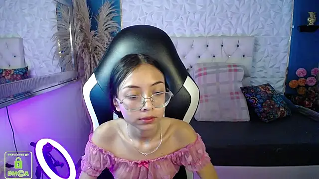 NathaliaSweet_11 Adlı Modelin Canlı XXX Sohbeti