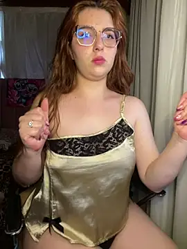 CoraVibes: απευθείας συνομιλία ΧΧΧ