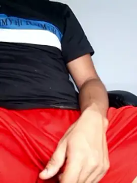 Bosssweet22cm: διαδικτυακό σόου στην κάμερα