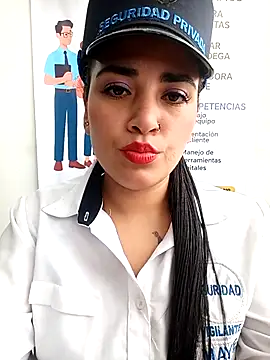 Chatroom XXX en direct de MAYE__13