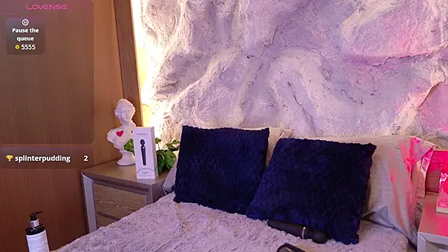 XXX chat uživo modela bella_mush