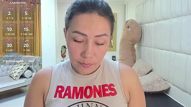 gaby_trent: онлайн-секс-чат