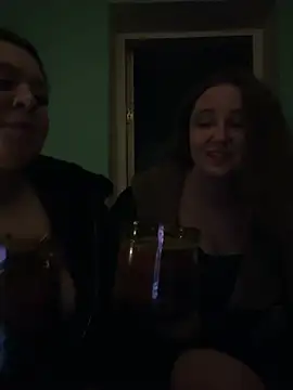 Show modela Sara_Slow na web-kameri