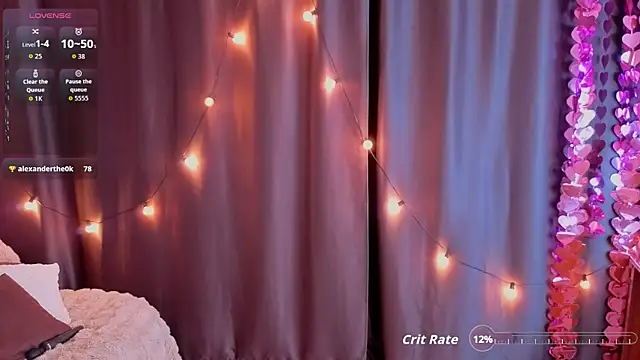 Show modela FloWkaley na web-kameri