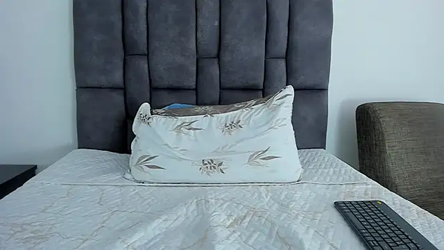 Živý XXX chat wyatt_3