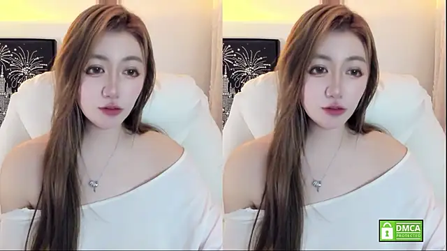 Cute_Mango élő XXX-chatje