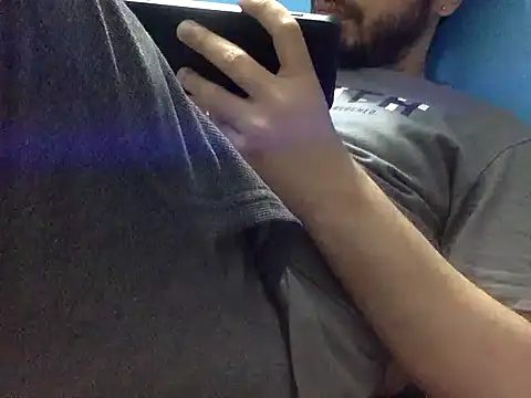 Živý XXX chat Precumboner