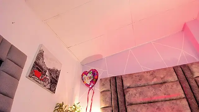 Вебкам-шоу April_Swett